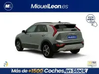 Usado Kia Niro 138 CV (101 kW) 2025 Gris SUV