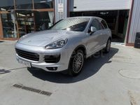Usado Porsche Cayenne Platinum Edition 262 CV (192 kW) 2017 Gris / plata SUV