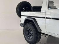 Usado Mercedes 230 90 CV (66 kW) 1980 Blanco Descapotable