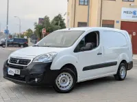 Usado Peugeot Partner S 100 CV (73 kW) 2019 Blanco Monovolumen