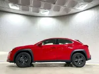 Usado Lexus UX 250h Business Edition 184 CV (135 kW) 2022 Rojo SUV