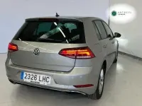 Usado VW Golf VII Advance 116 CV (85 kW) 2020 Gris Berlina