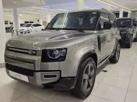 Nuevo Land Rover Defender SE Dynamic 250 CV (183 kW) 2025 Verde SUV