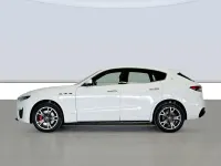 Usado Maserati Levante 349 CV (256 kW) 2021 Blanco SUV