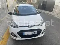 Usado Hyundai i10 Style 87 CV (63 kW) 2016 Blanco Utilitario