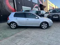 Usado VW Golf VI Highline 140 CV (102 kW) 2008 Gris / plata Utilitario