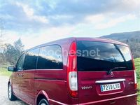 Usado Mercedes Viano 150 CV (110 kW) 2010 Granate Monovolumen
