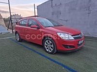 Usado Opel Astra Enjoy 100 CV (73 kW) 2008 Rojo Berlina