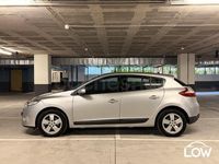 Usado Renault Mégane Dynamique 105 CV (77 kW) 2010 Gris / plata Berlina