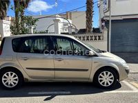 Usado Renault Scénic II 110 CV (80 kW) 2008 Beige Monovolumen