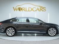 Usado VW Arteon Elegance 190 CV (139 kW) 2017 Gris / plata Utilitario