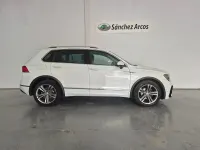 Usado VW Tiguan R-line 150 CV (110 kW) 2020 Blanco SUV