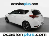 Używany Toyota Auris Hybrid Edition 136 KM (100 kW) 2018 Biały