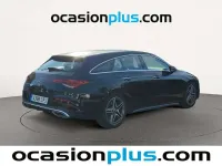 Usado Mercedes CLA200 Shooting Brake 150 CV (110 kW) 2021 Negro Familiar