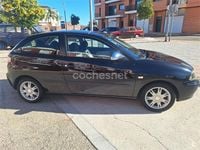 Begagnad Seat Ibiza Fresh 75 HK (55 kW) 2005 Svart Halvkombi
