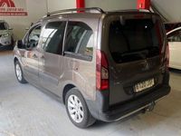 Usado Peugeot TePee Outdoor 110 CV (80 kW) 2016 Marrón Monovolumen