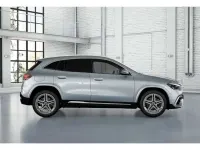 Usado Mercedes GLA250 165 CV (121 kW) 2025 Plateado SUV