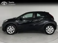 Usado Toyota Aygo X Play 72 CV (52 kW) 2024 Negro azabache SUV
