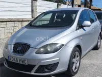 Usado Seat Altea Style 105 CV (77 kW) 2012 Gris / plata Monovolumen