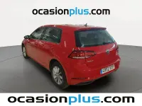 Usado VW Golf VII 115 CV (84 kW) 2019 Rojo