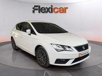 Usado Seat Leon Style 115 CV (84 kW) 2019 Blanco Berlina
