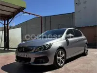 Usado Peugeot 308 Allure 130 CV (95 kW) 2020 Gris / plata Berlina