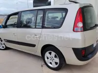 Usado Renault Grand Espace Dynamique 150 CV (110 kW) 2006 Gris / plata Monovolumen