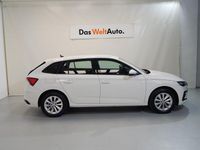 Usado Skoda Scala Essence 95 CV (69 kW) 2024 Blanco Utilitario