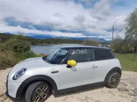 Usado Mini Cooper SE 135 kW (184 CV) 2021 Eléctrico Utilitario