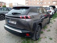 Usado Peugeot 2008 Active 110 CV (80 kW) 2022 Gris SUV