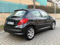Usado Peugeot 207 90 CV (66 kW) 2007 Negro Berlina