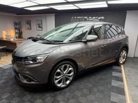 Usado Renault Scénic IV Life 115 CV (84 kW) 2017 Gris / plata Monovolumen
