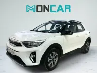 Usado Kia Stonic 120 CV (88 kW) 2021 Blanco SUV