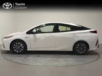 Usado Toyota Prius Advance 122 CV (89 kW) 2022 Blanco Utilitario
