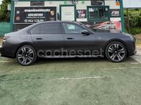 Usado BMW 740 Comfort Edition 299 CV (219 kW) 2023 Gris / plata Berlina