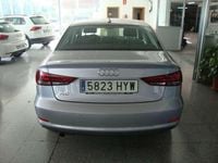 Usado Audi A3 110 CV (80 kW) 2014 Plateado Berlina