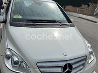 Usado Mercedes B200 140 CV (102 kW) 2011 Blanco Monovolumen