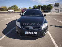 Usado Ford Mondeo Limited 140 CV (102 kW) 2012 Negro Berlina