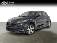 Usado Toyota Yaris Hybrid Active 116 CV (85 kW) 2025 Negro Berlina