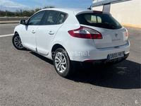 Usado Renault Mégane Dynamique 130 CV (95 kW) 2013 Blanco Berlina