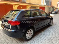 Usado Audi A3 Ambiente 105 CV (77 kW) 2006 Azul Utilitario