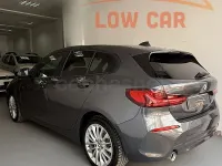 Usado BMW 118 136 CV (100 kW) 2021 Gris / plata Utilitario