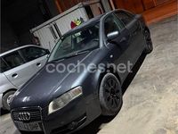 Usado Audi A4 140 CV (102 kW) 2005 Gris / plata Berlina