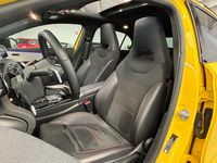 Usado Mercedes A200 AMG 163 CV (119 kW) 2022 Amarillo sol Utilitario