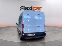 Usado Ford Transit 131 HP (96 kW) 2023 Branco Sedan