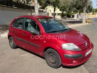 Usado Citroën C3 70 CV (51 kW) 2005 Rojo Berlina