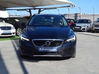 Usado Volvo V40 120 HP (88 kW) 2019 Azul SUV