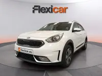 Begagnad Kia Niro 141 HK (103 kW) 2017 Vit SUV