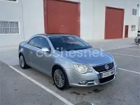 Usado VW Eos Individual 140 CV (102 kW) 2007 Gris / plata Descapotable