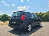 Usado Peugeot 5008 Business-Line 150 CV (110 kW) 2011 Negro Monovolumen